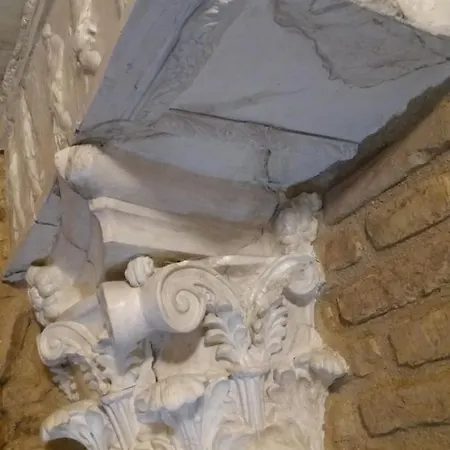 Colosseum Archeoloft In Historic Center Of Daire *